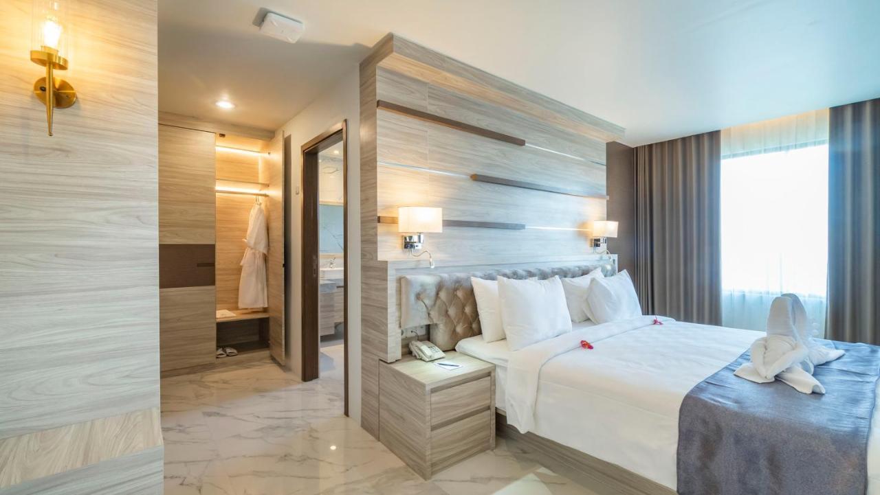 City Of Aventus Hotel - Denpasar Exterior foto